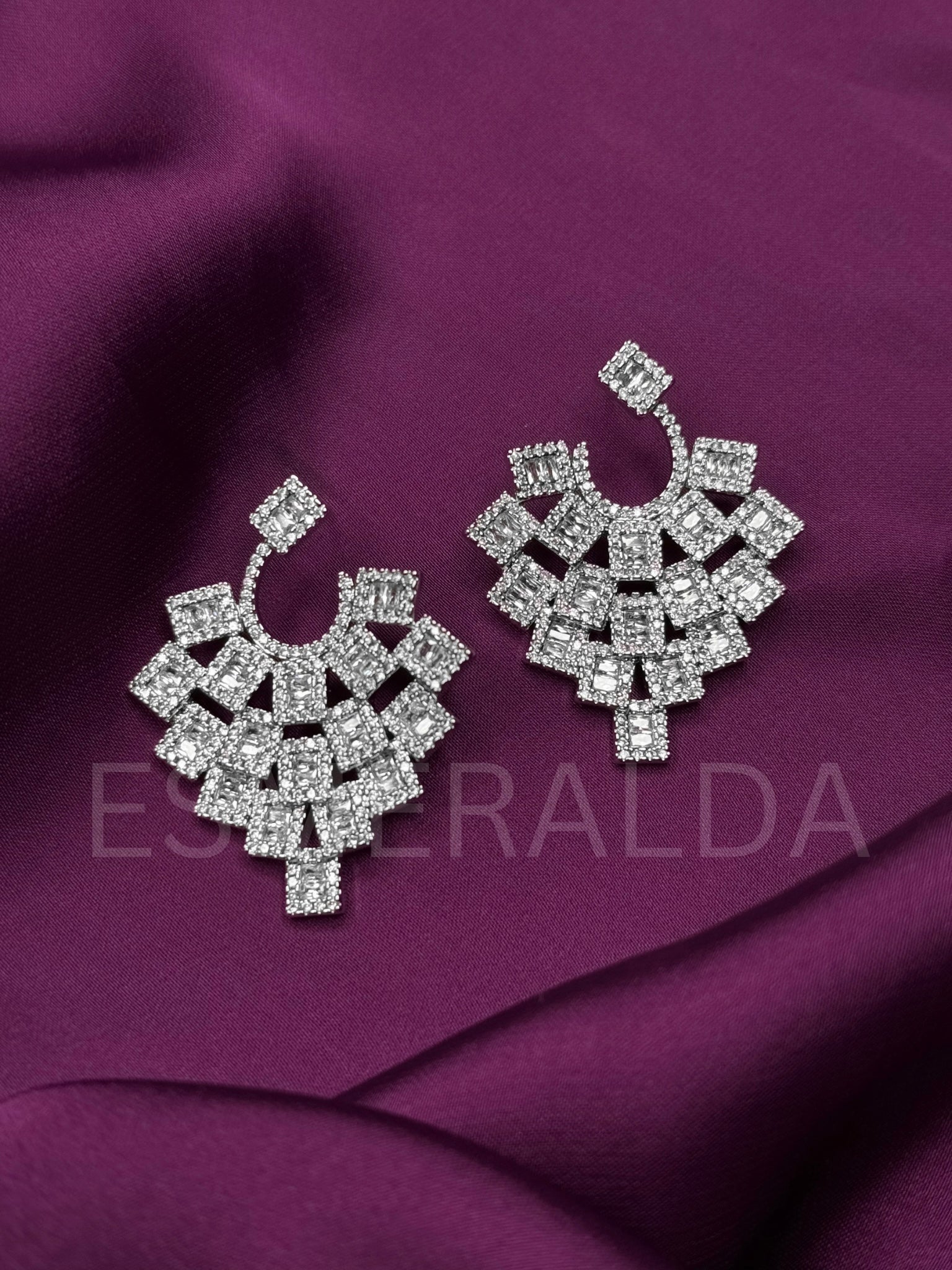 Luxe Elara Earrings