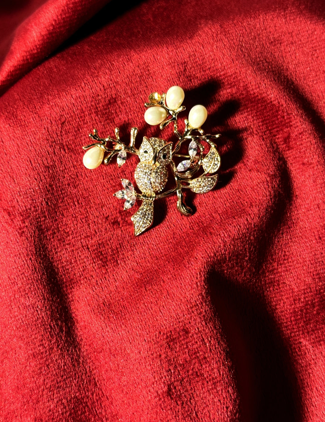 Luxe Night Owl Broche