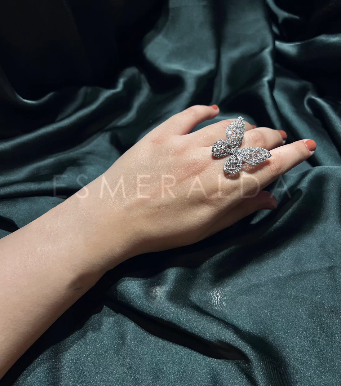 Luxe Mariposa Ring (Adjustable)