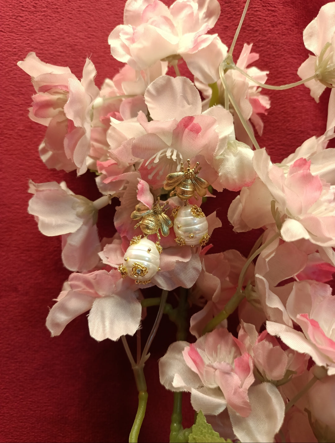 Luxe Queen Bee Earring