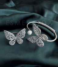 Load image into Gallery viewer, Luxe Mariposa Bracelet &amp; Ring Set (Adjustable)