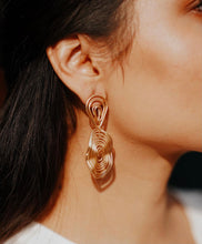 Load image into Gallery viewer, Labyrinth Earrings