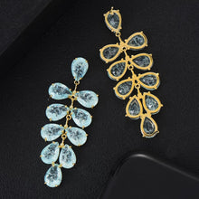 Load image into Gallery viewer, Luxe Cinderella Earrings