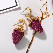 Load image into Gallery viewer, Vintage Strawberry Earrings