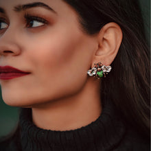 Load image into Gallery viewer, Verde Bee Studs