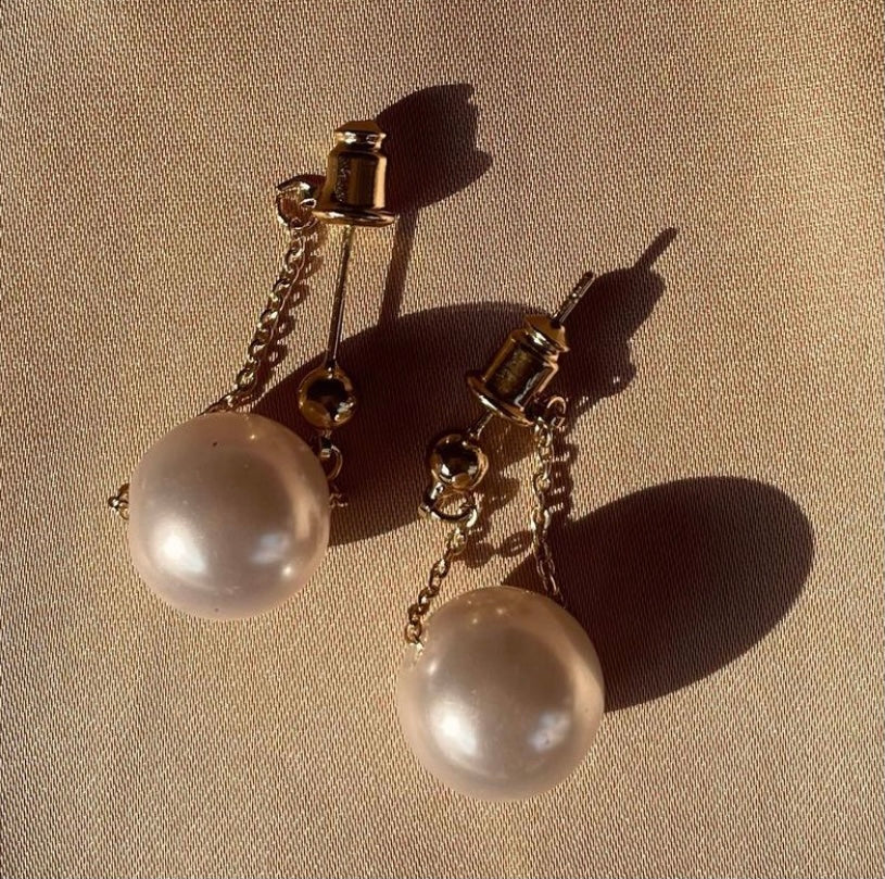 Freefall Pearl Earrings